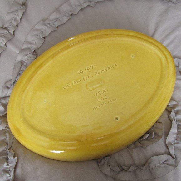Vintage Los Angeles Potteries Ovenware oval baking dish - Picture 4 of 4